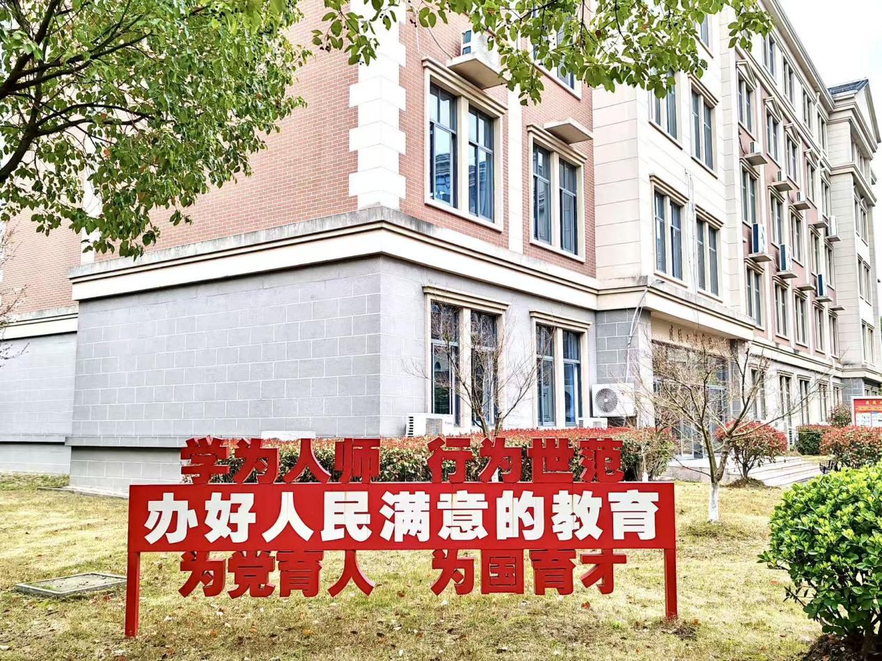以下内容与「新威尼斯入口成为曼城指定